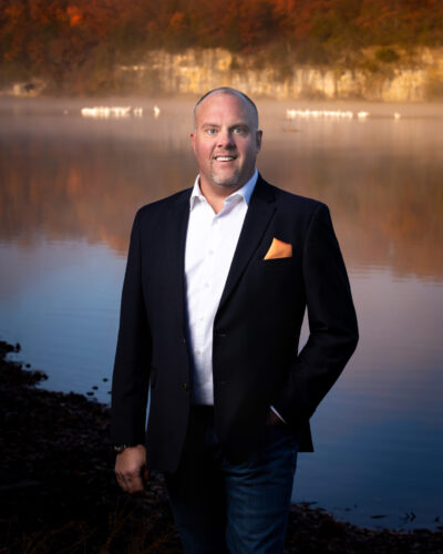 Ryan is an expert real estate agent in Lake Ozark, MO and the nearby area
